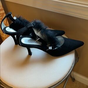 PALOVIO HEELS FUR STRAP 9 STY NO S-6888 3" BLACK